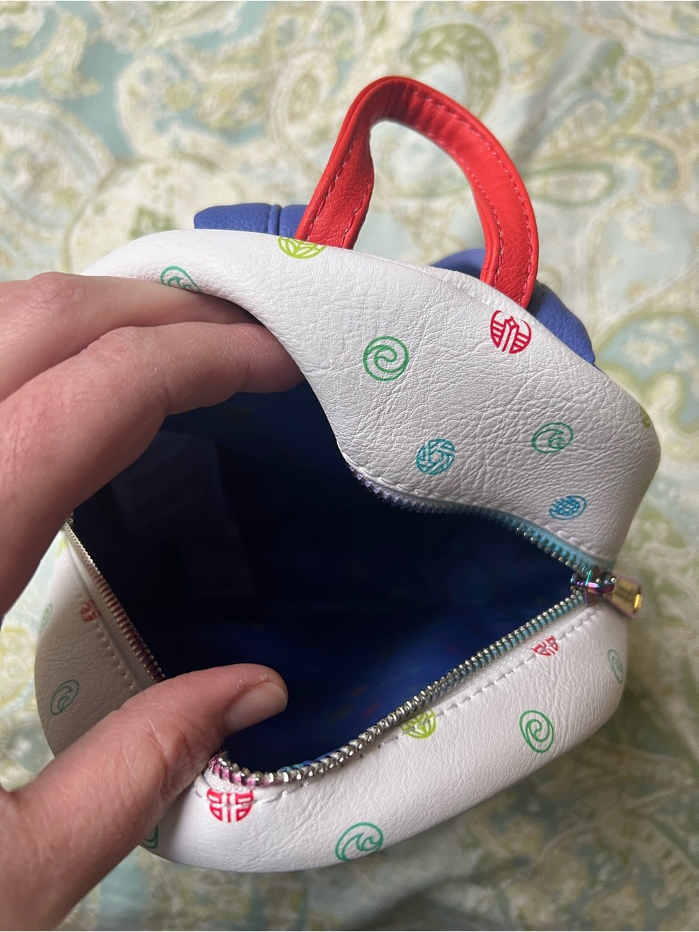 Loungefly White EPCOT 40 Rainbow Logo Mini Backpack - Picture 3 of 4